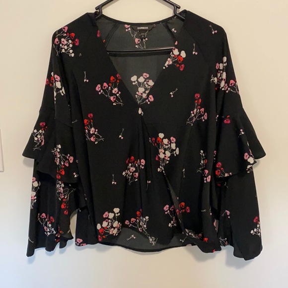 Express blouse - Picture 1 of 4